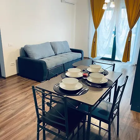 Amely Mamaia Nord 16 アパート *