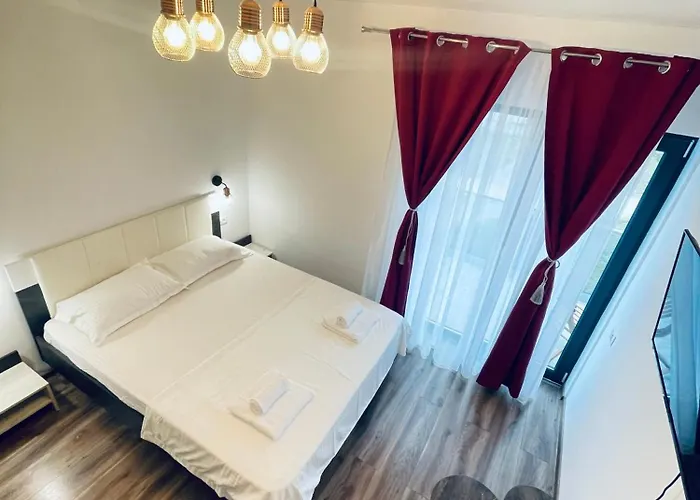 公寓 Amely Mamaia Nord 16 那沃达利